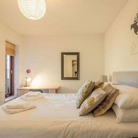 Super Central Cambridge Flat For Up To 4 People Екстериор снимка